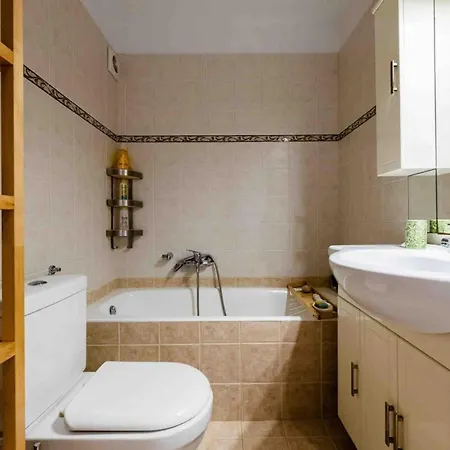The Garden House At Alimos Apartment *